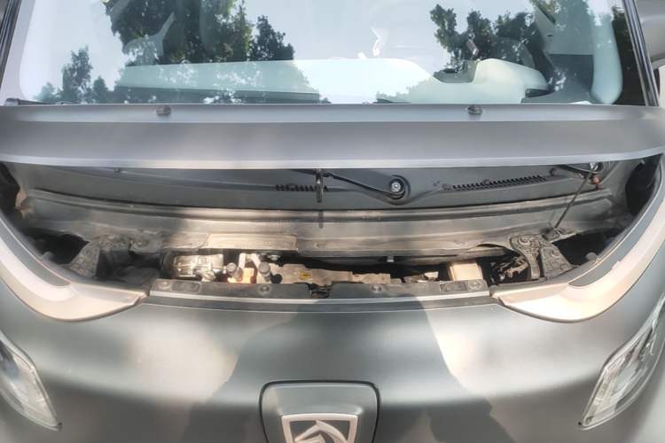 Used Baojun E200 2018 Intelligent Driving Edition Engine Bay