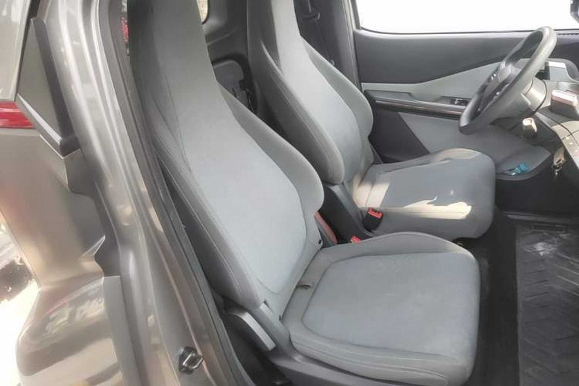 Used Baojun E200 2018 Intelligent Driving Edition Right Front Seat