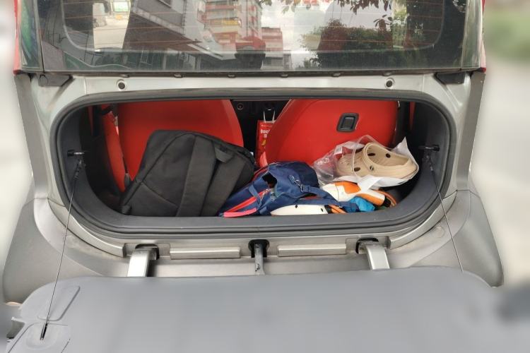 Used Baojun E200 2018 Intelligent Driving Edition Trunk