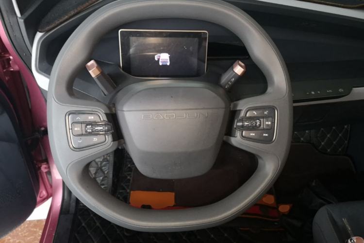 Used Baojun E200 2018 Intelligent Driving Edition Steering Wheel