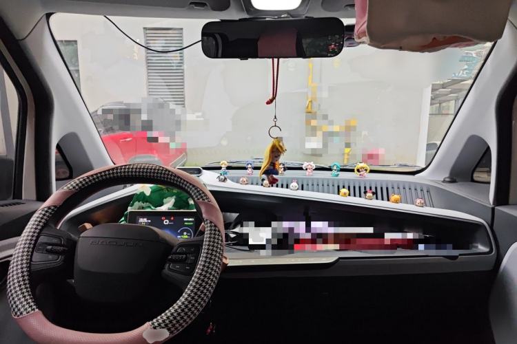 Used Baojun E200 2018 Intelligent Driving Edition Center Console