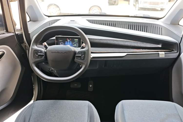Used Baojun E200 2018 Intelligent Driving Edition Center Console