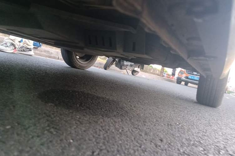 Used Baojun E200 2018 Intelligent Driving Edition Chassis Front Left