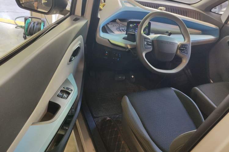 Used Baojun E200 2018 Smart Enjoy Edition Driver Seat
