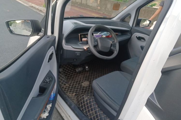 Used Baojun E200 2018 Intelligent Driving Edition Driver Seat