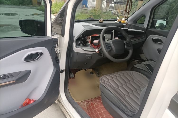 Used Baojun E200 2018 Intelligent Driving Edition Driver Seat