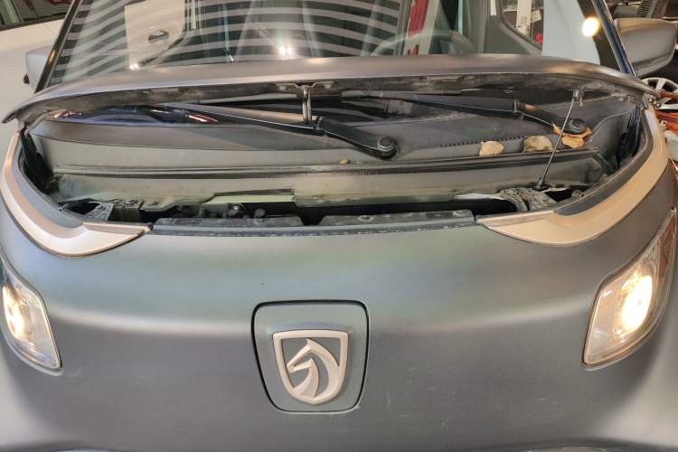 Used Baojun E200 2018 Smart Enjoy Edition Engine Bay