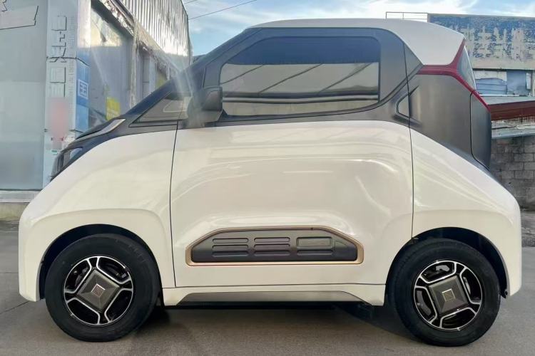 Used Baojun E200 2018 Intelligent Driving Edition Exterior 2