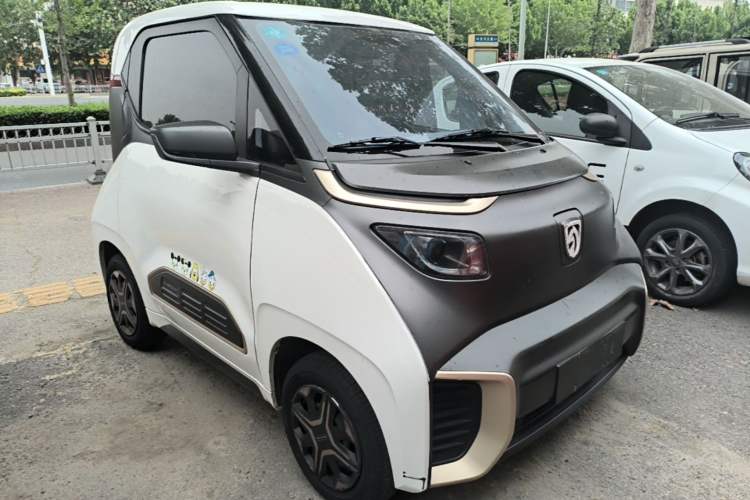 Used Baojun E200 2018 Intelligent Driving Edition Front Right 45 Deg
