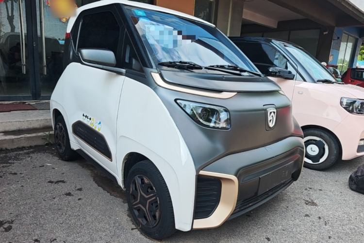Used Baojun E200 2018 Intelligent Driving Edition Front Right 45 Deg