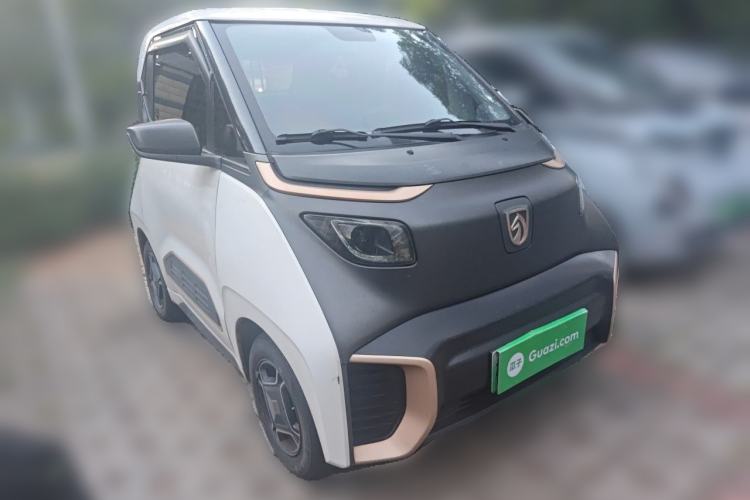 Used Baojun E200 2018 Smart Enjoy Edition Front Right 45 Deg
