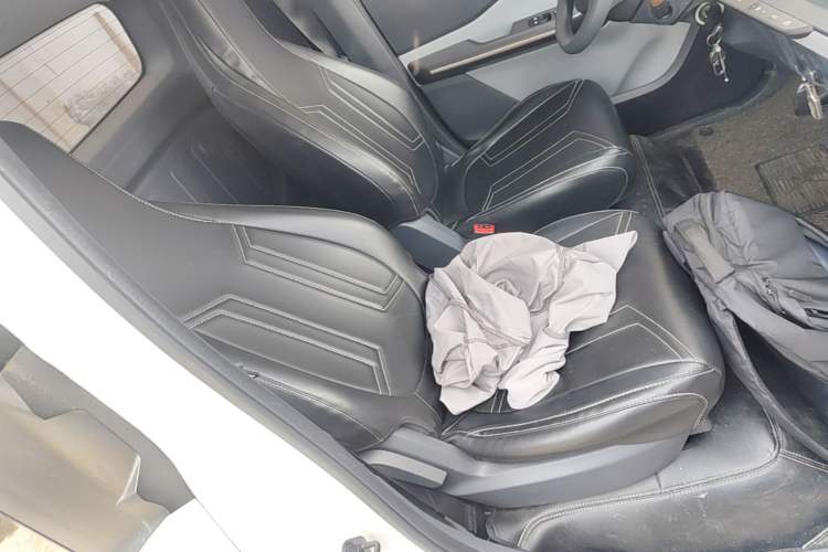 Used Baojun E200 2018 Intelligent Driving Edition Right Front Seat