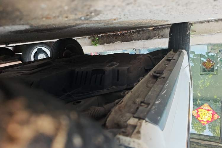Used Baojun E200 2018 Intelligent Driving Edition Right Side Sill