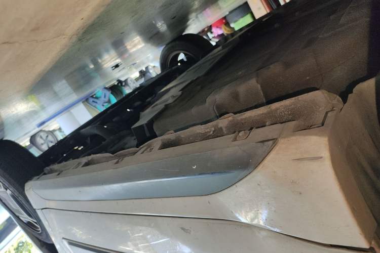 Used Baojun E200 2018 Smart Enjoy Edition Right Side Sill