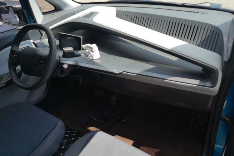 Used Baojun E200 2019 250KM Smart Drive Edition Center Console