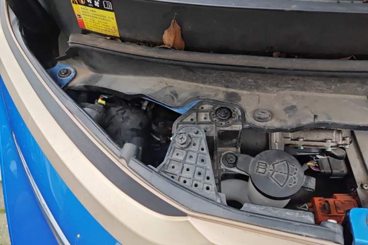 Used Baojun E200 2019 250KM Smart Drive Edition Engine Bay Right