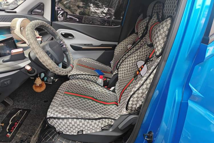 Used Baojun E200 2019 250KM Smart Drive Edition Left Rear Seat