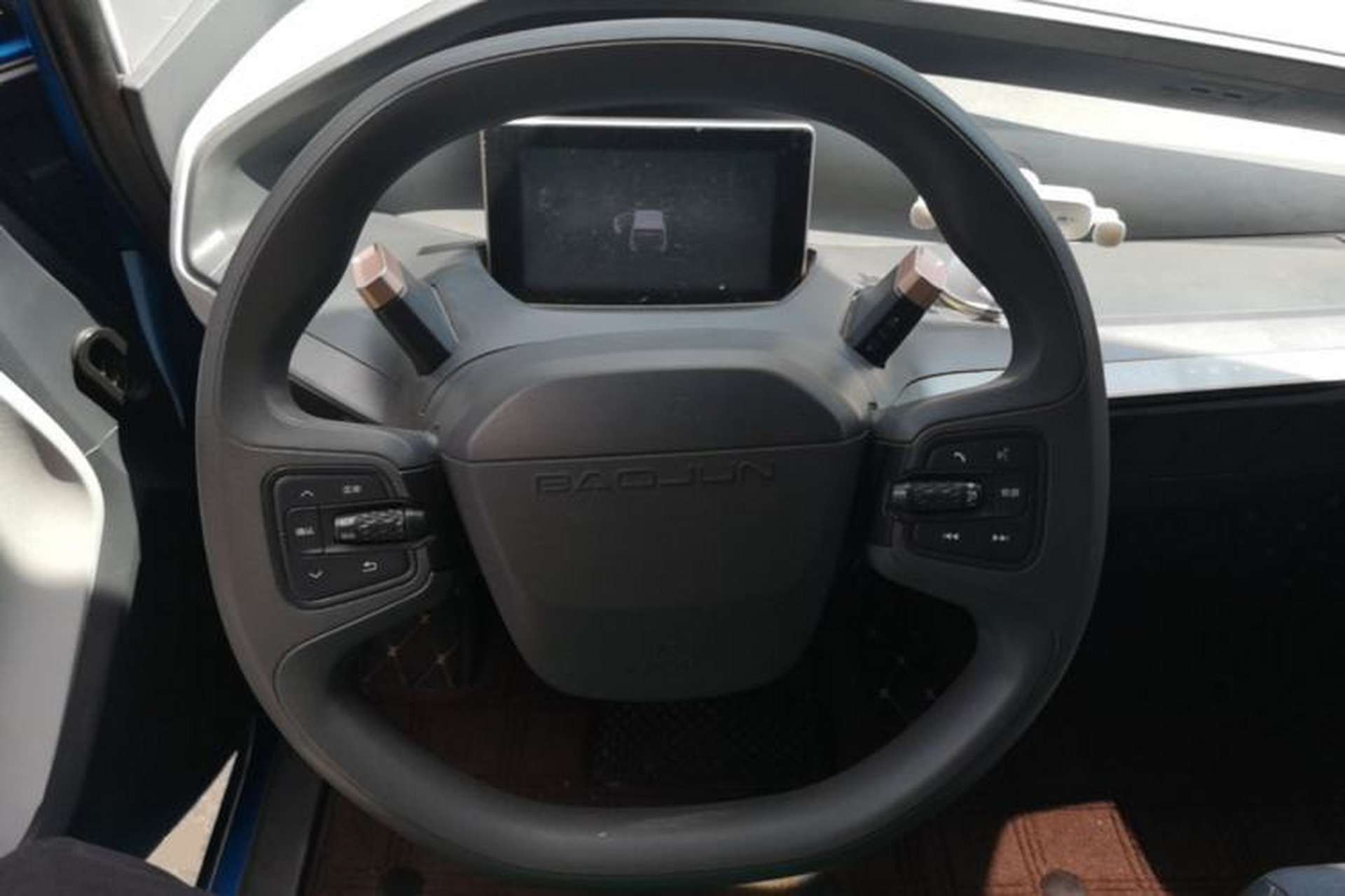 Used Baojun E200 2019 250KM Smart Drive Edition Steering Wheel