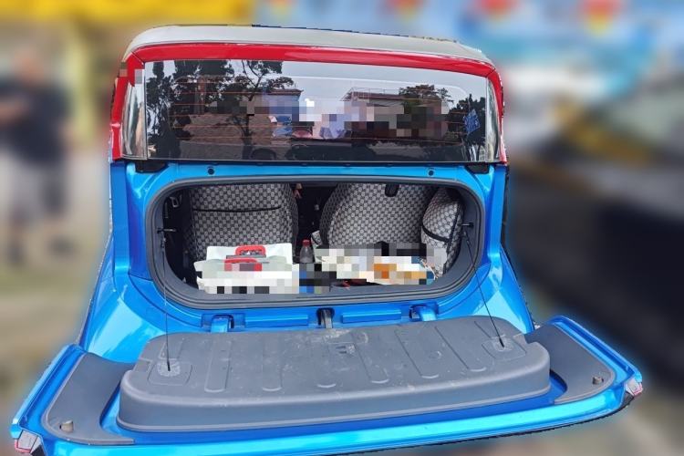 Used Baojun E200 2019 250KM Smart Drive Edition Trunk