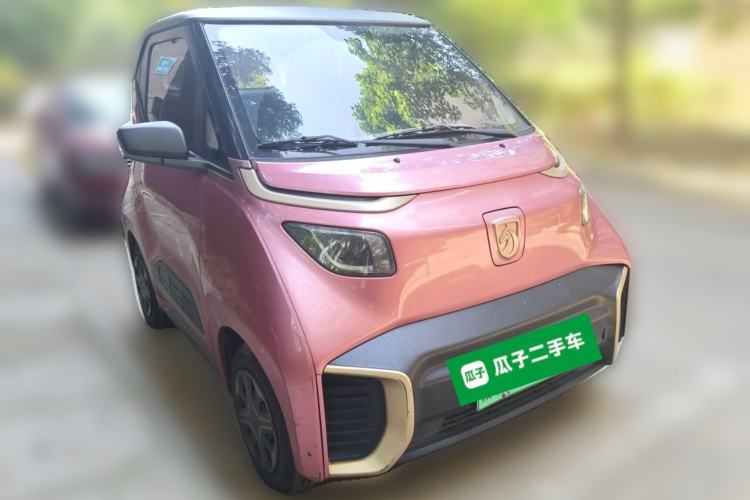 Used Baojun E200 2019 250KM Smart Drive Edition Front Right 45 Deg