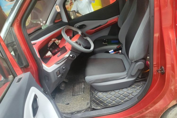 Used Baojun E200 2019 250KM Smart Enjoyment Version Left Front Seat