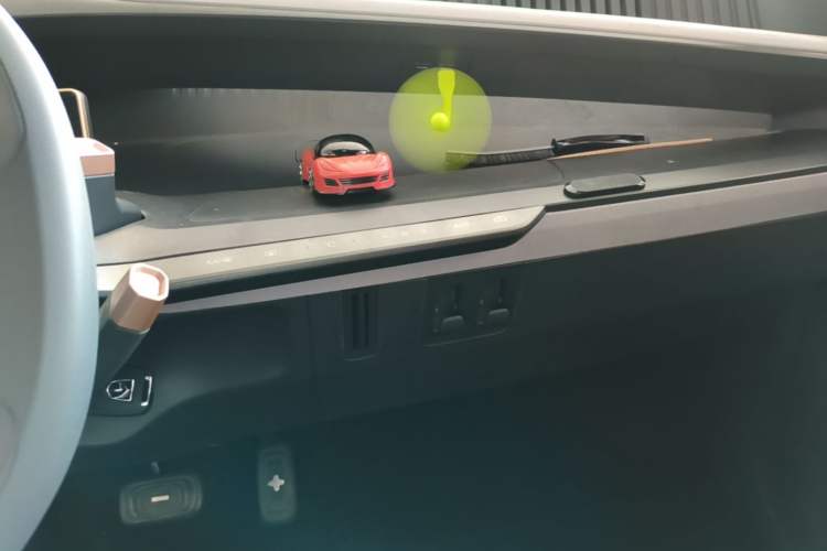Used Baojun E200 2019 250KM Smart Drive Edition Audio And AC Panel