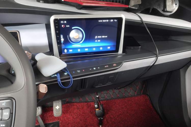 Used Baojun E200 2019 250KM Smart Drive Edition Audio And AC Panel