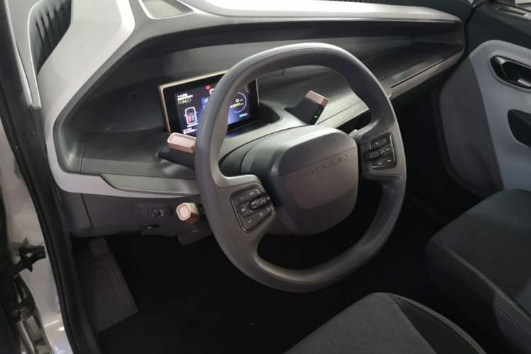 Used Baojun E200 2019 250KM Smart Drive Edition Center Console