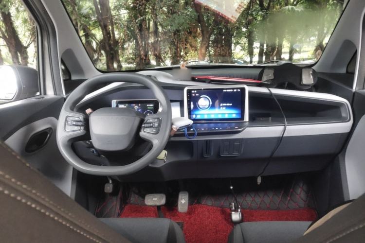Used Baojun E200 2019 250KM Smart Drive Edition Center Console