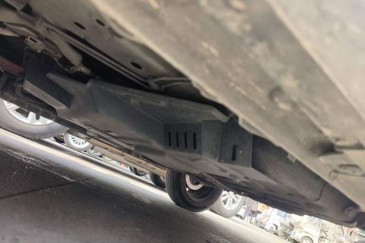 Used Baojun E200 2019 250KM Smart Drive Edition Chassis Front Left