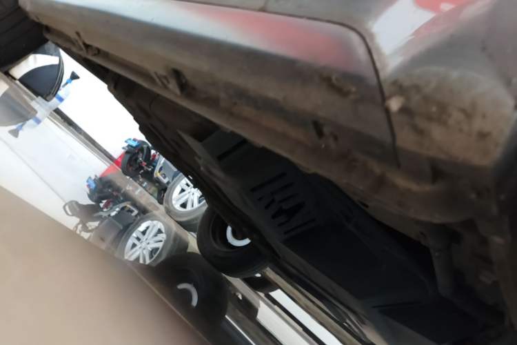 Used Baojun E200 2019 250KM Smart Drive Edition Chassis Front Right
