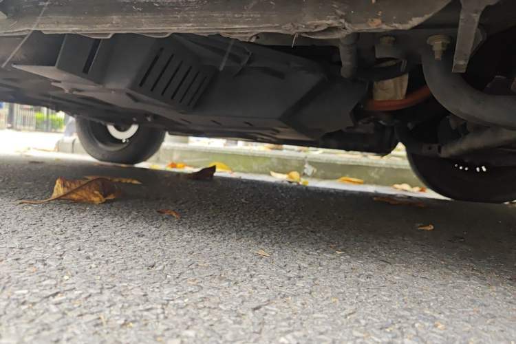 Used Baojun E200 2019 250KM Smart Drive Edition Chassis Front Right
