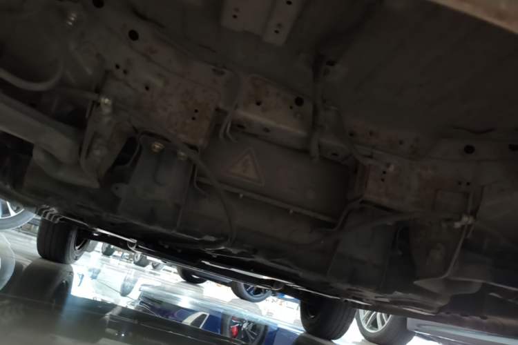 Used Baojun E200 2019 250KM Smart Drive Edition Chassis Rear