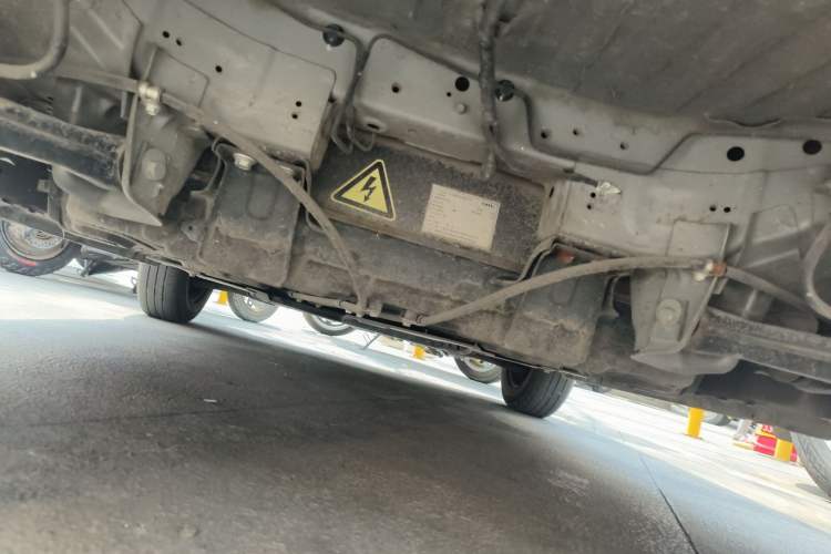 Used Baojun E200 2019 250KM Smart Drive Edition Chassis Rear