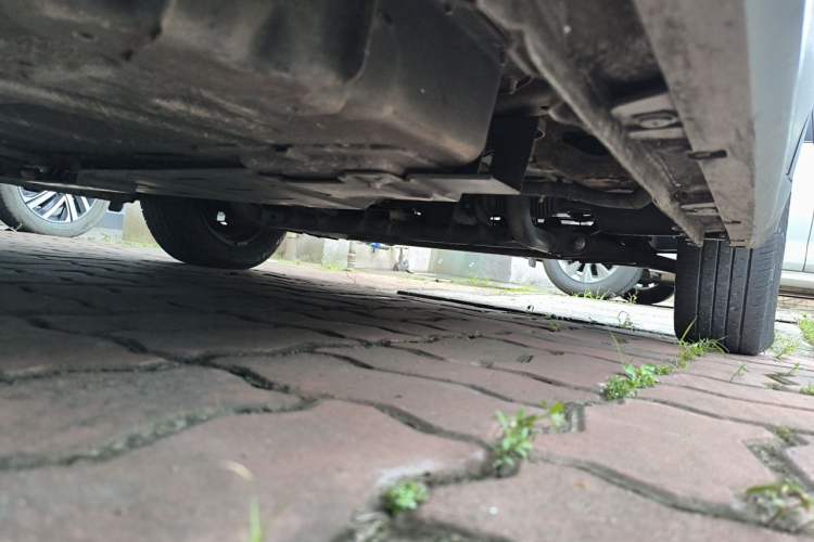 Used Baojun E200 2019 250KM Smart Drive Edition Chassis Rear Right