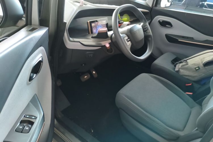 Used Baojun E200 2019 250KM Smart Drive Edition Driver Seat