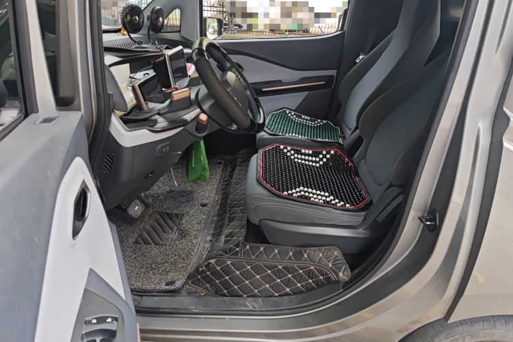 Used Baojun E200 2019 250KM Smart Drive Edition Driver Seat