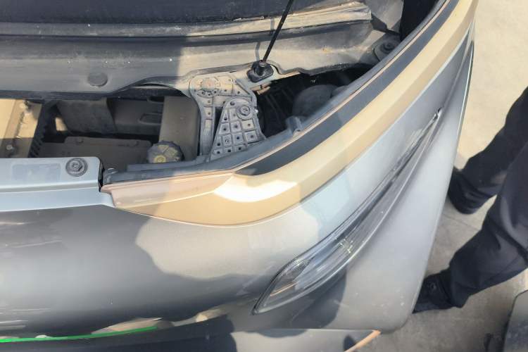 Used Baojun E200 2019 250KM Smart Drive Edition Engine Bay Left