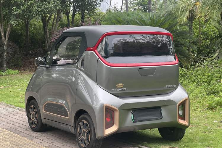 Used Baojun E200 2019 250KM Smart Drive Edition Exterior 4