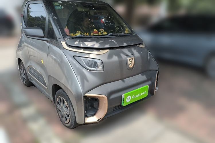 Used Baojun E200 2019 250KM Smart Drive Edition Front Right 45 Deg