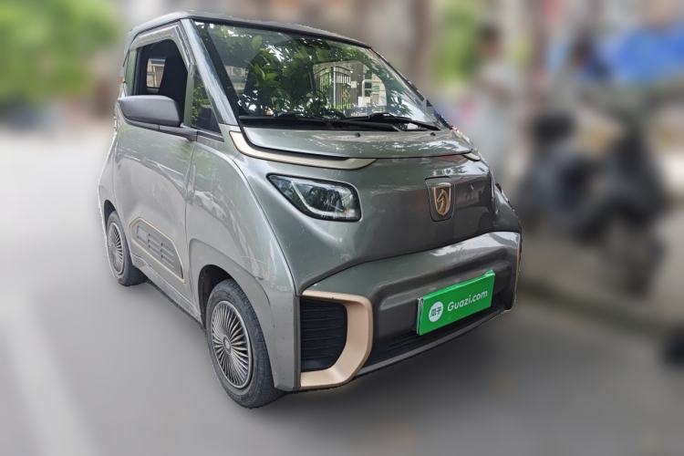 Used Baojun E200 2019 250KM Smart Drive Edition Front Right 45 Deg