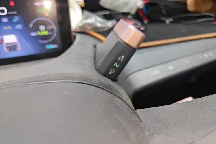Used Baojun E200 2019 250KM Smart Drive Edition Gear Lever