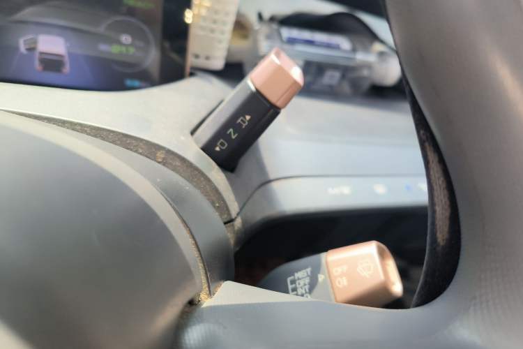 Used Baojun E200 2019 250KM Smart Drive Edition Gear Lever