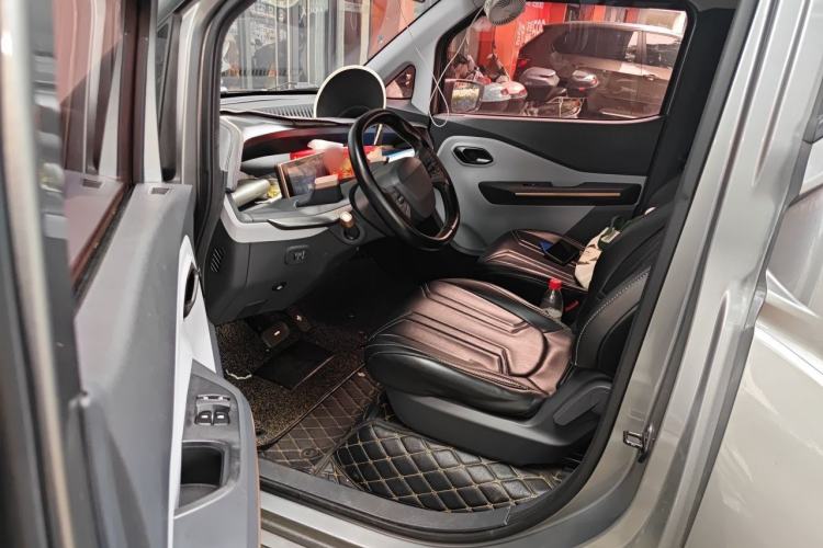 Used Baojun E200 2019 250KM Smart Drive Edition Left Rear Seat