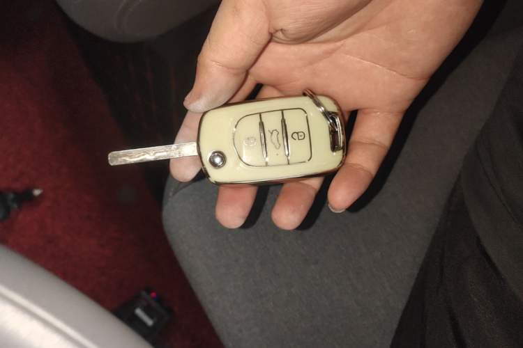 Used Baojun E200 2019 250KM Smart Drive Edition Vehicle Key