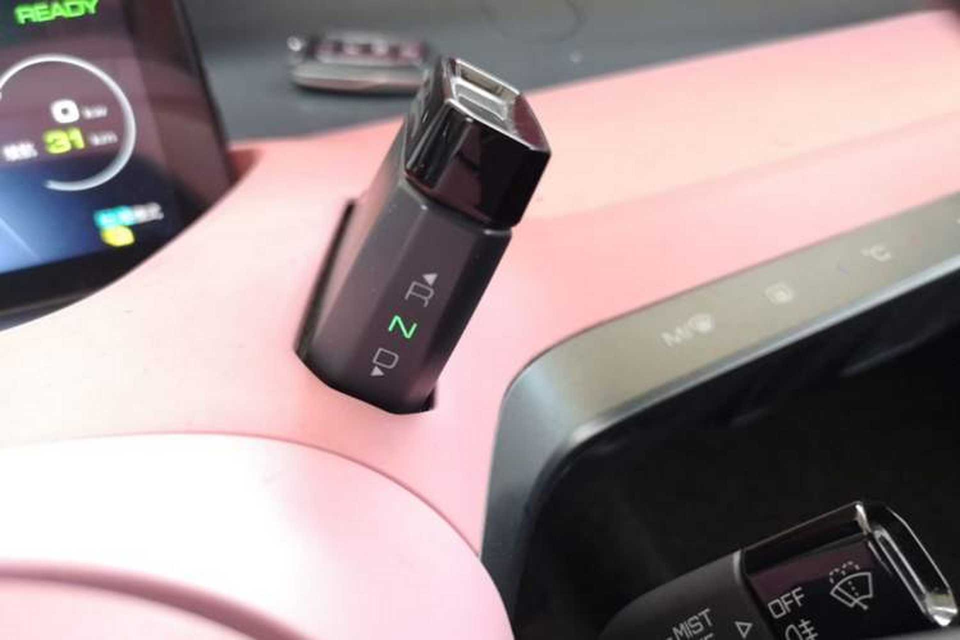 Used Baojun E200 2019 250KM Smart Enjoyment Version Gear Lever