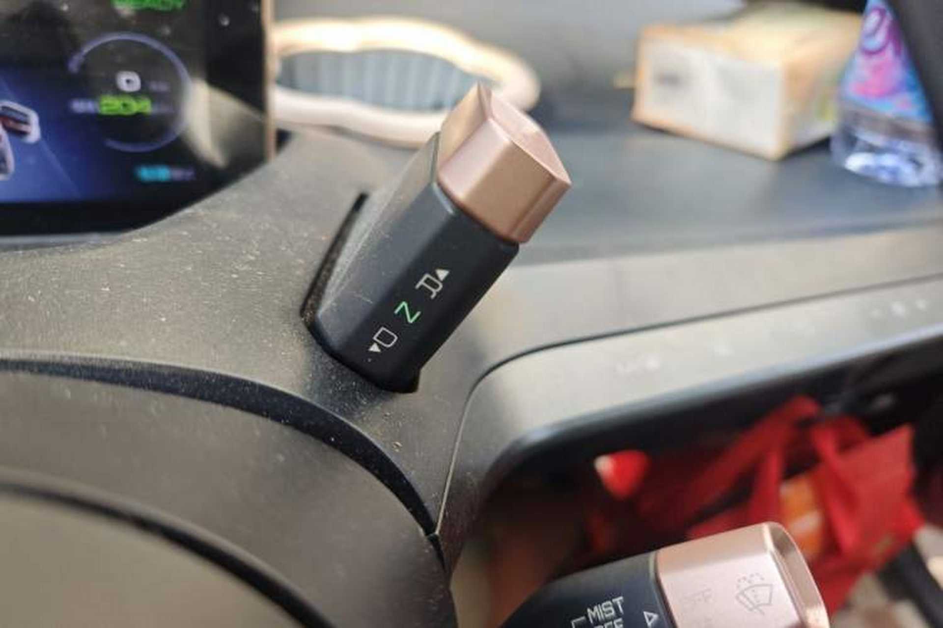 Used Baojun E200 2019 250KM Smart Drive Edition Gear Lever