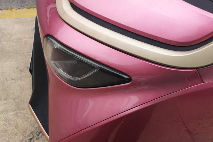 Used Baojun E200 2019 250KM Smart Drive Edition Left Front Headlight