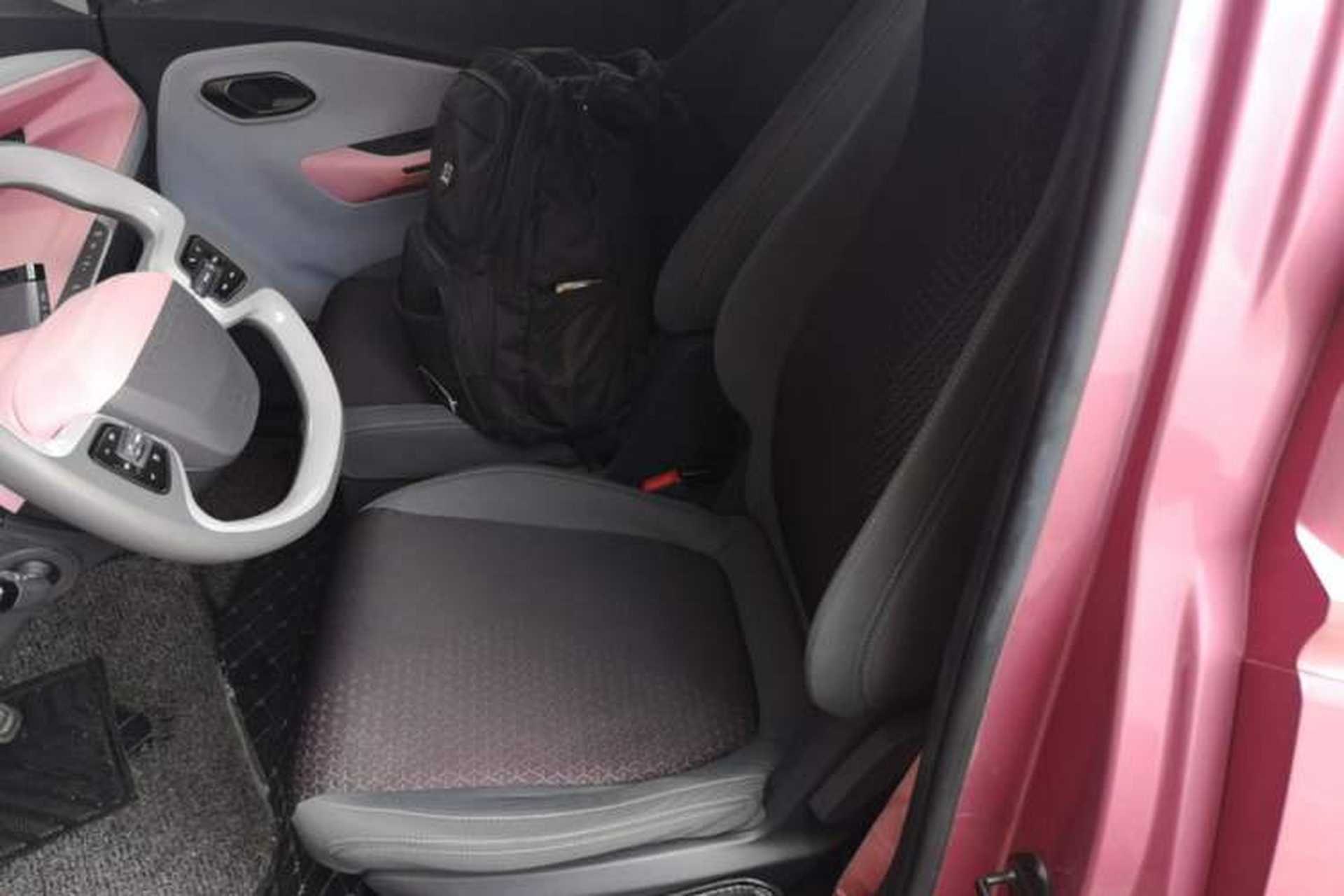 Used Baojun E200 2019 250KM Smart Enjoyment Version Left Rear Seat