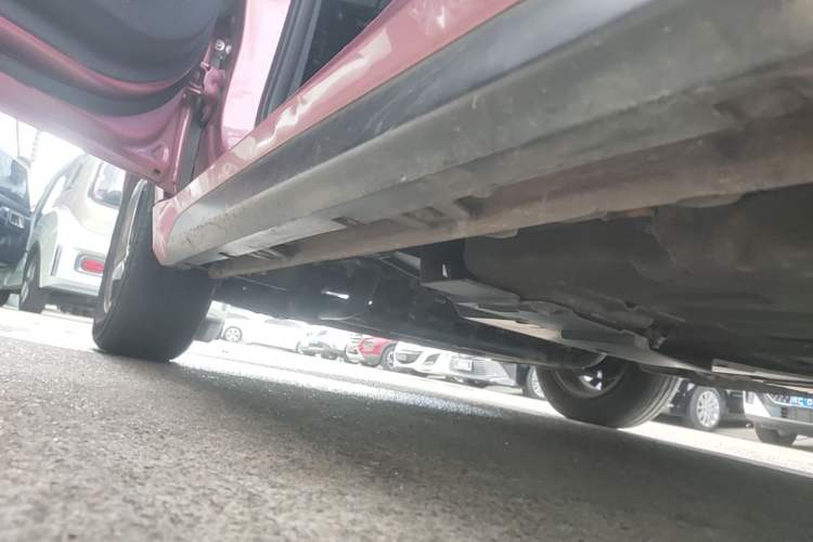 Used Baojun E200 2019 250KM Smart Enjoyment Version Left Side Sill